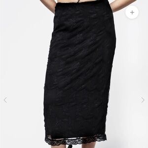 Disturbia lace skirt